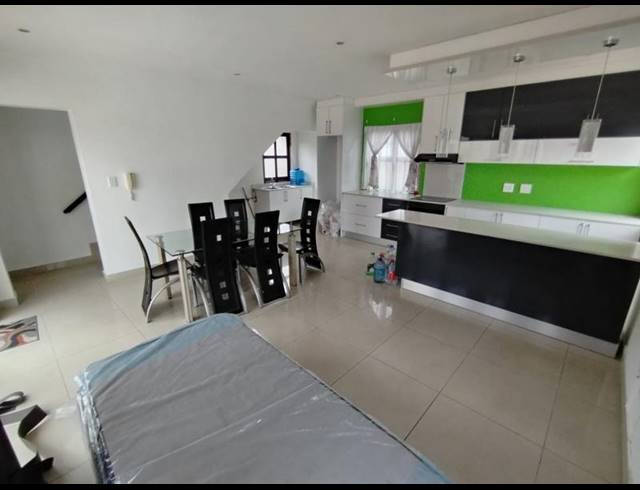 1 BEDROOM PROPERTY TO RENT IN SOMERSET PARK